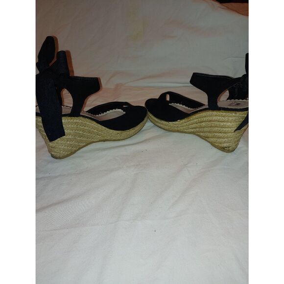 Shoedazzle Madison Women's Size 7 Black Strappy Sandal Espadrille. - Picture 6 of 10